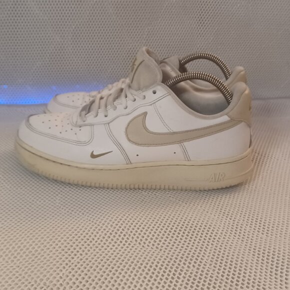 Nike Air Force 1 Low '07 Essential White Beige (W) Sz 9.5 - Picture 8 of 10